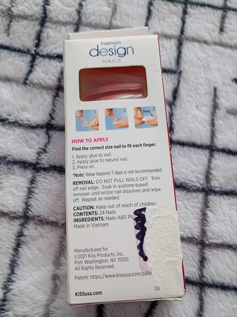 Kiss Fashion Design Extra Long Nails Glue